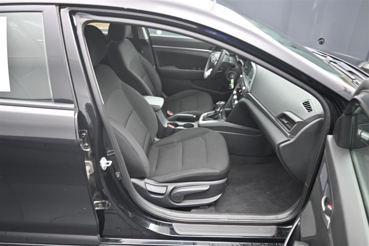 Hyundai Elantra Limited 2020
