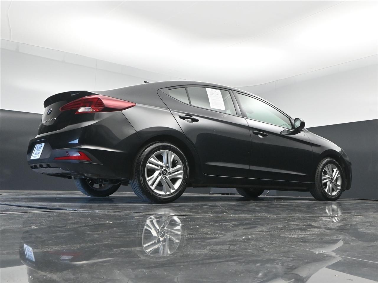 Hyundai Elantra Limited 2020