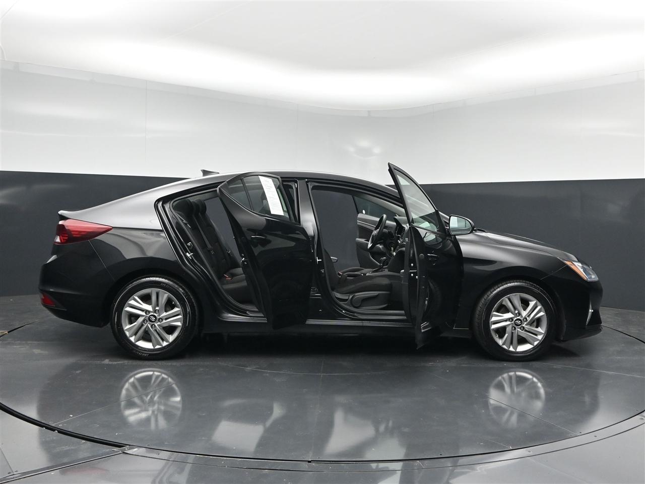 Hyundai Elantra Limited 2020