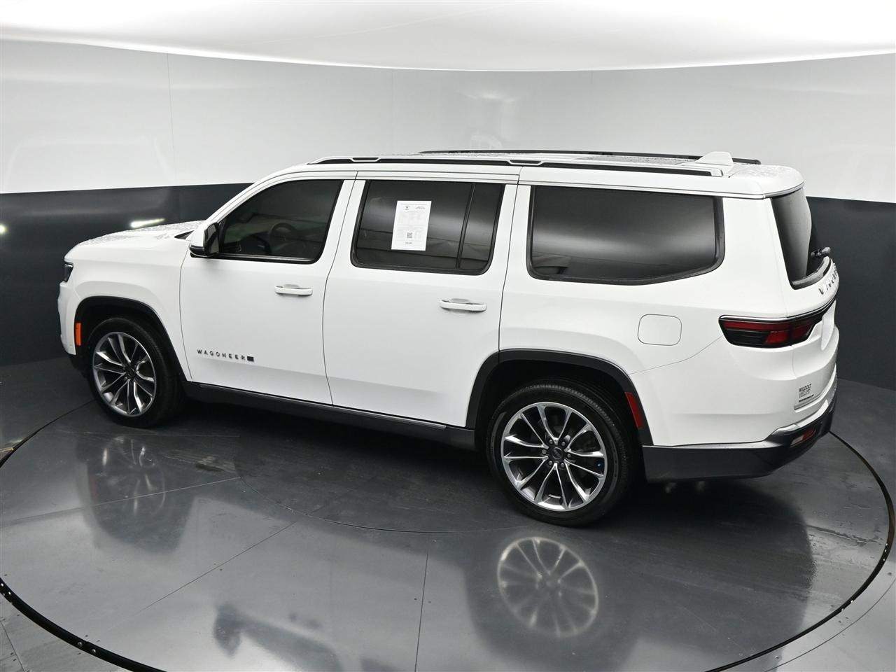 Jeep Wagoneer Series III 4WD 2022