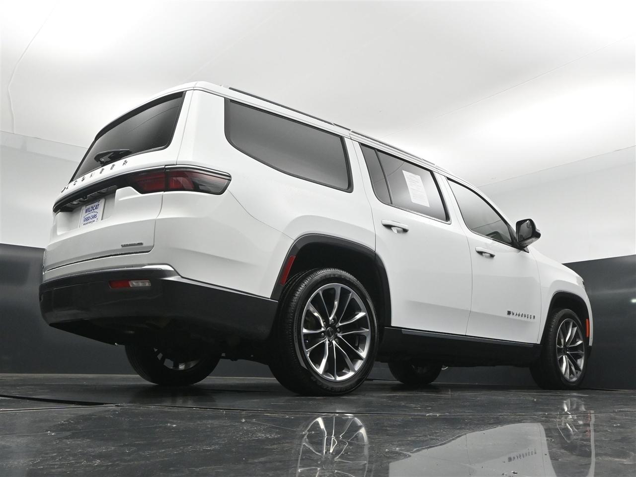 Jeep Wagoneer Series III 4WD 2022