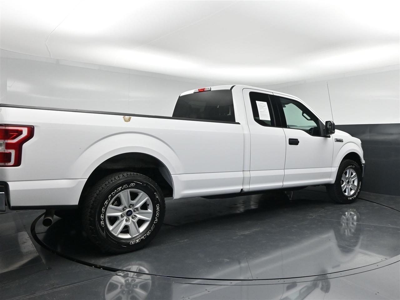 Ford F-150 XLT SuperCab 8-ft. 2WD 2018