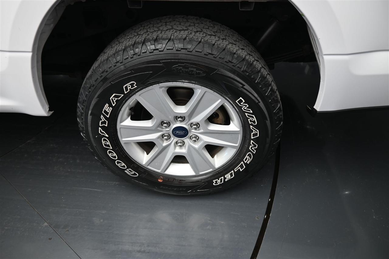 Ford F-150 XLT SuperCab 8-ft. 2WD 2018