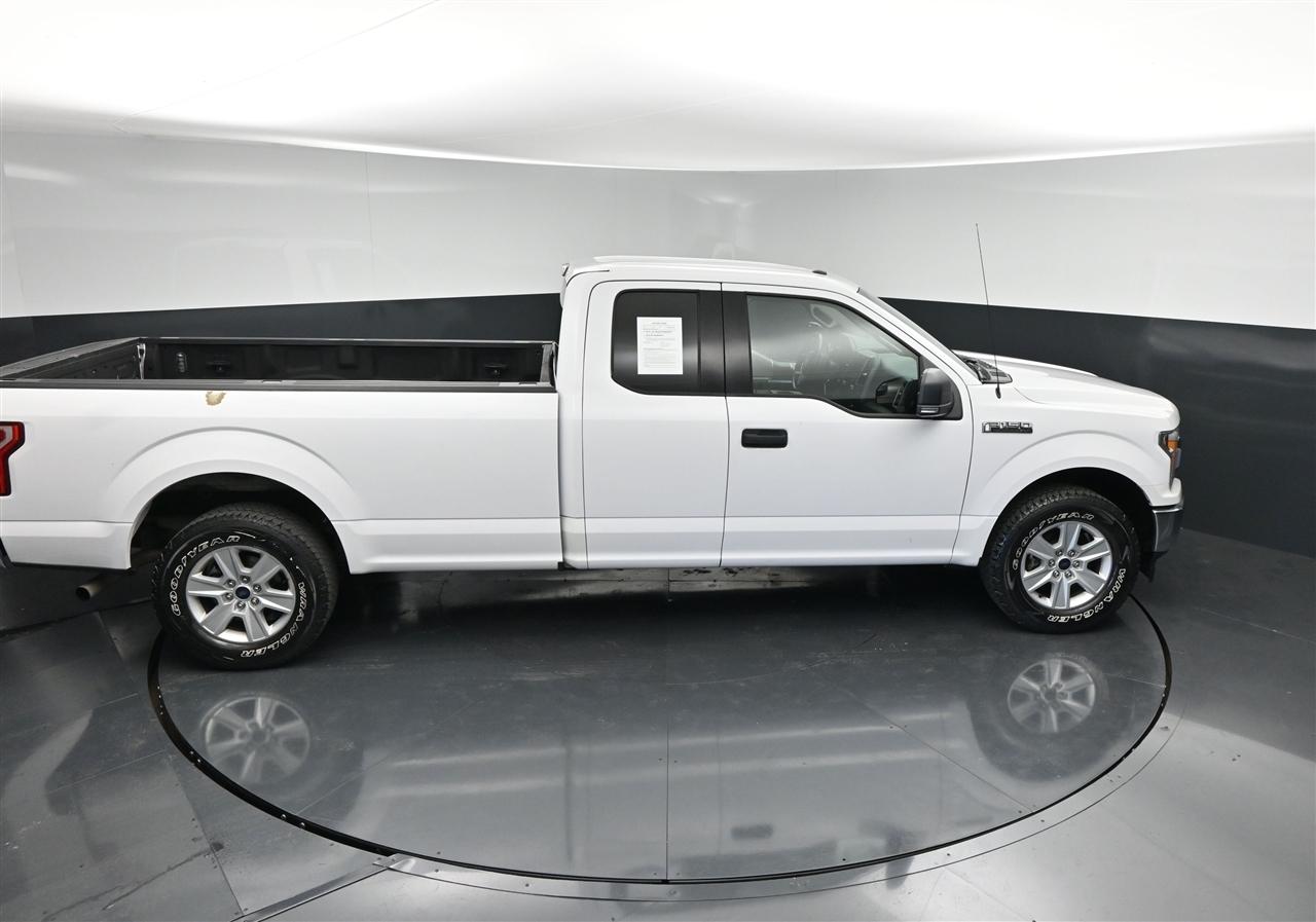 Ford F-150 XLT SuperCab 8-ft. 2WD 2018