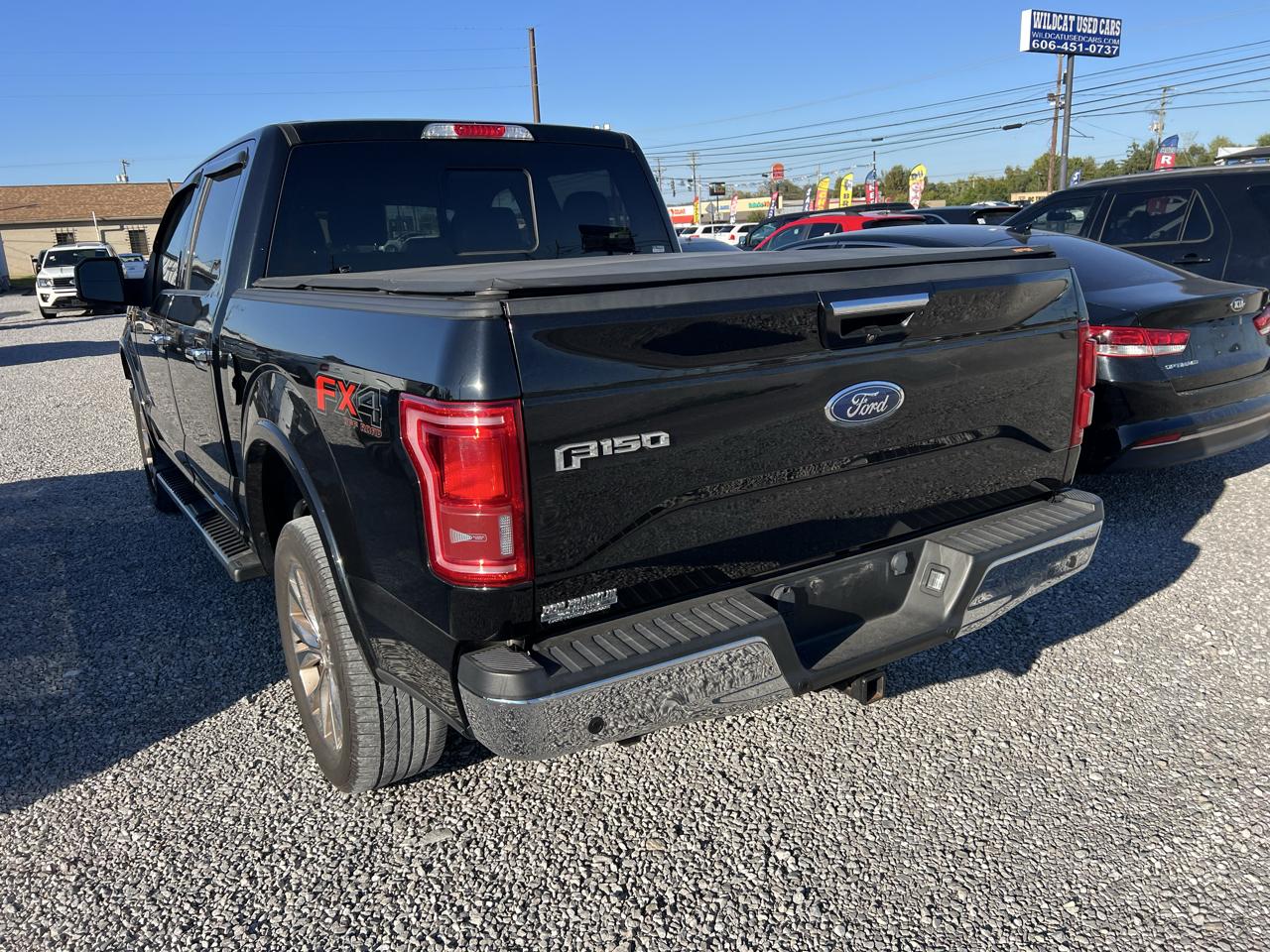Ford F-150 Lariat SuperCrew 5.5-ft. Bed 4WD 2016