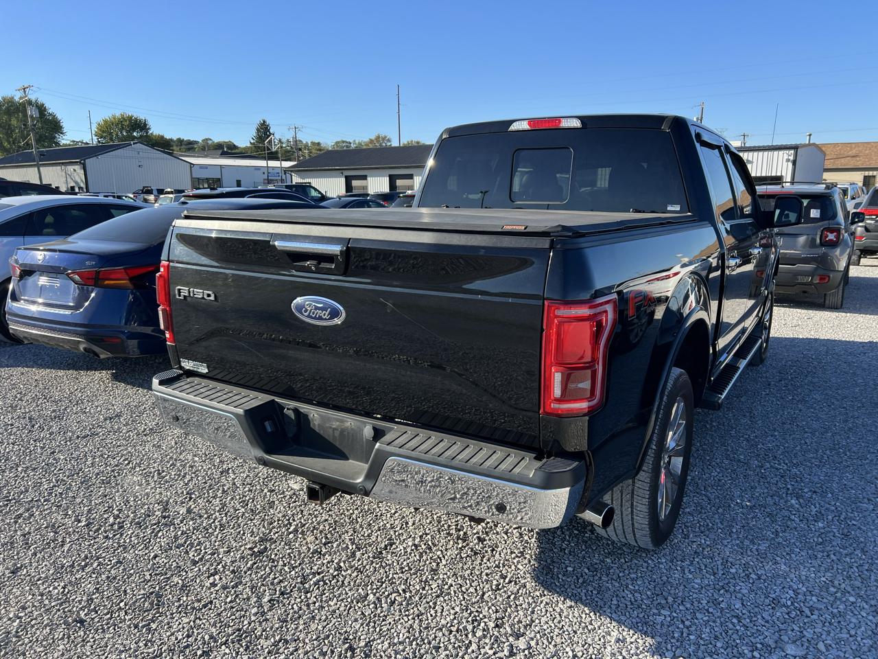 Ford F-150 Lariat SuperCrew 5.5-ft. Bed 4WD 2016