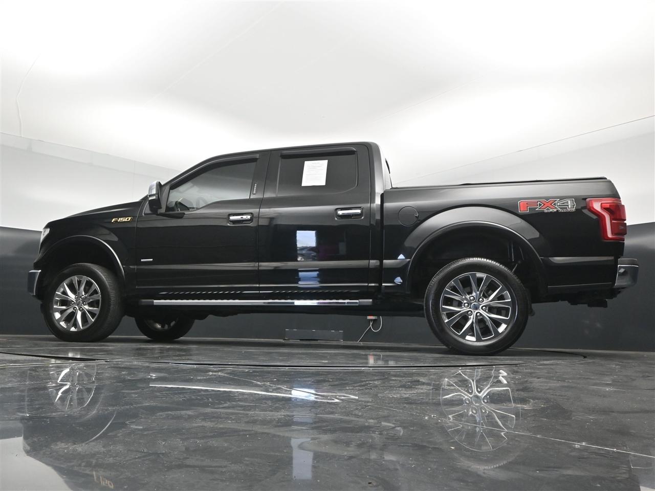 Ford F-150 Lariat SuperCrew 5.5-ft. Bed 4WD 2016