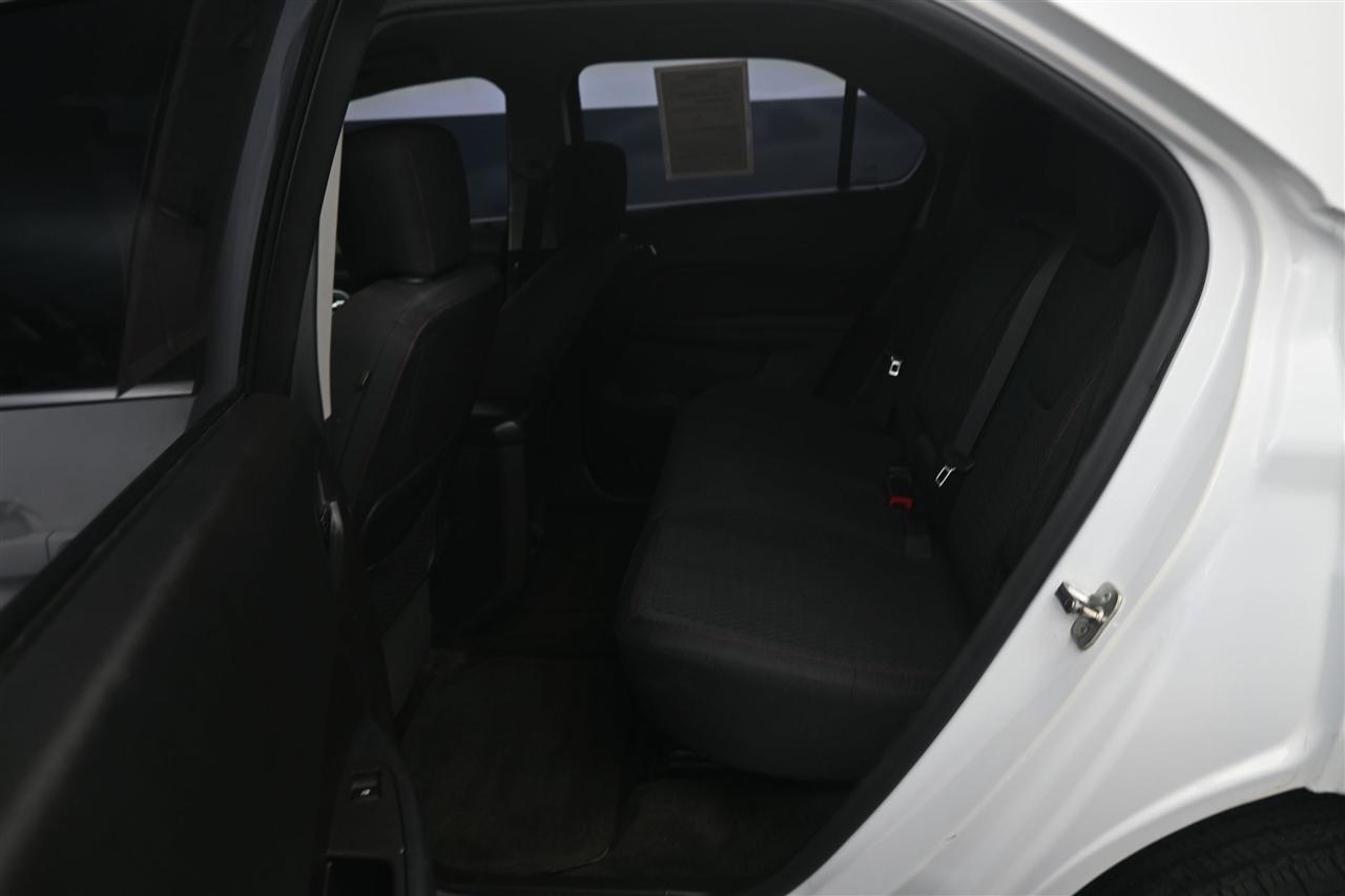 Chevrolet Equinox LS 2WD 2015