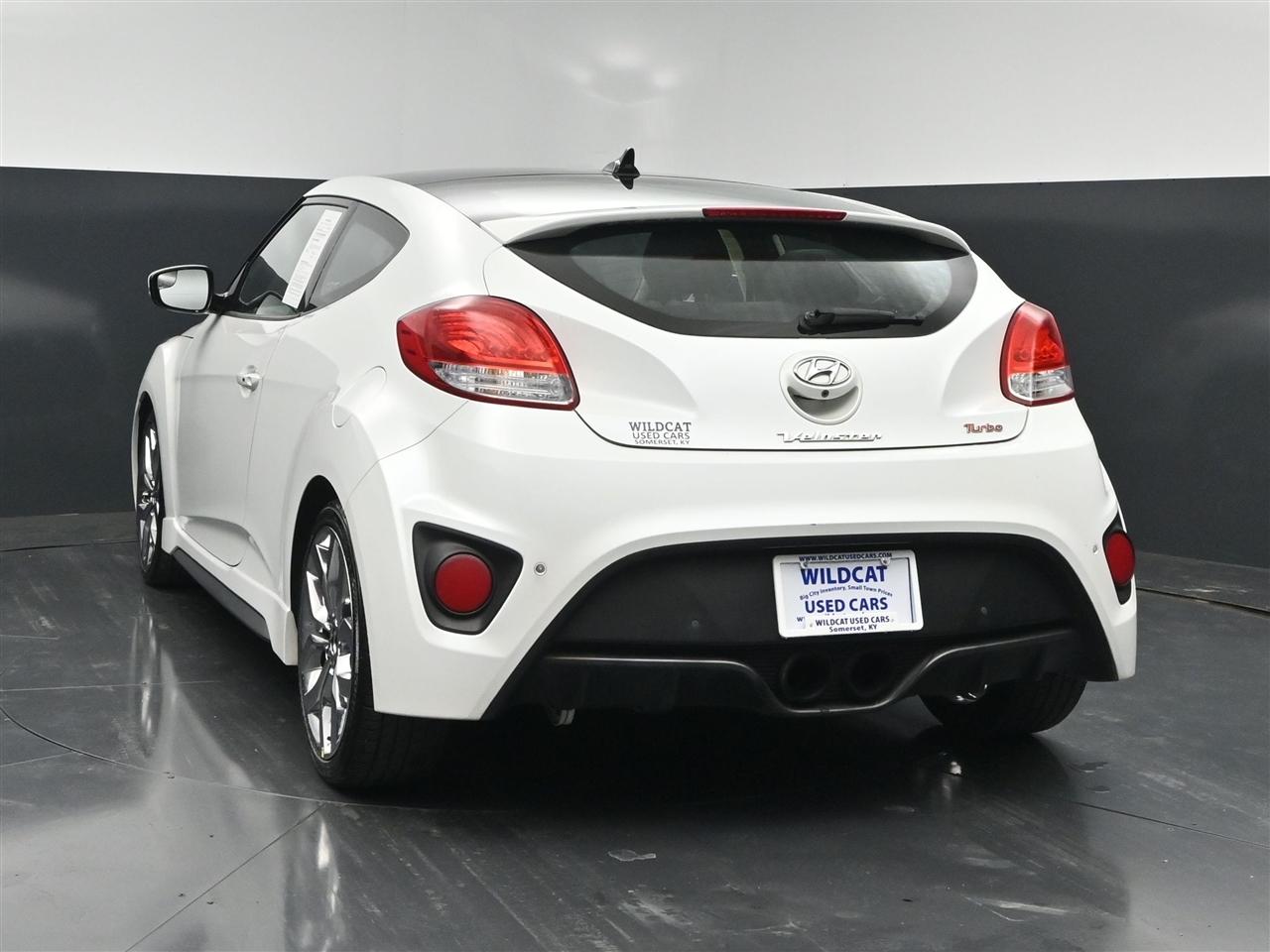 Hyundai Veloster Turbo 6MT 2015