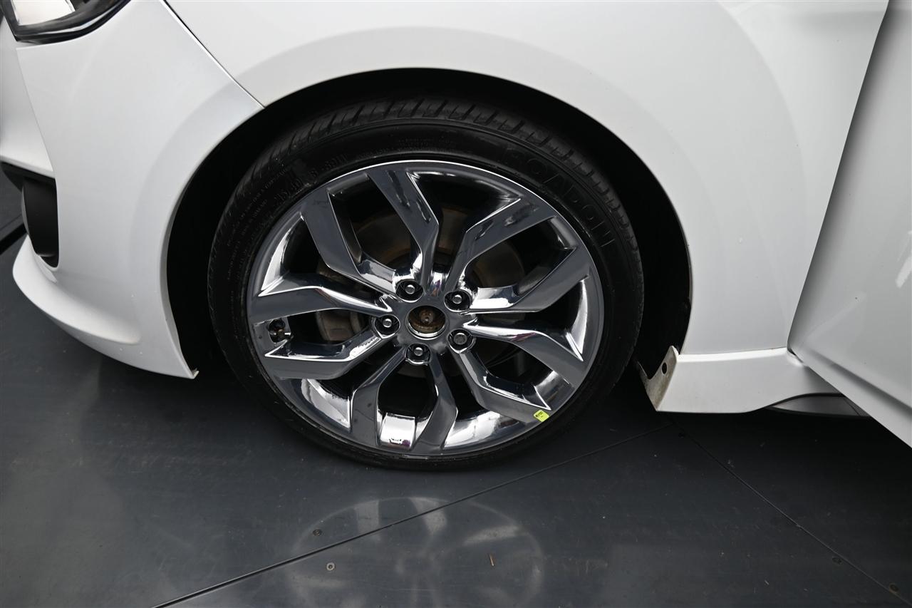 Hyundai Veloster Turbo 6MT 2015