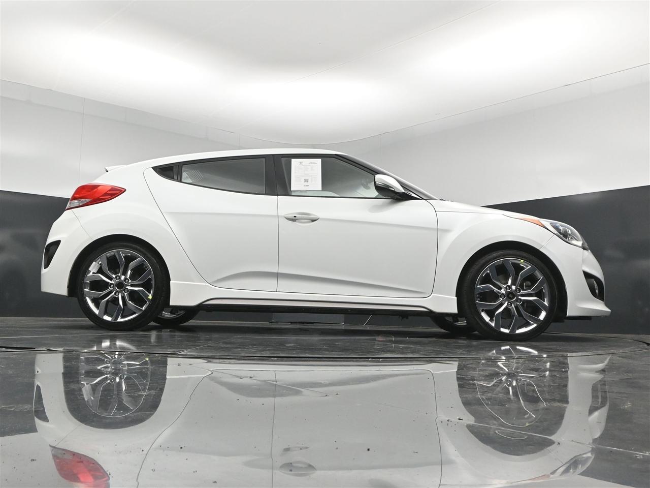 Hyundai Veloster Turbo 6MT 2015