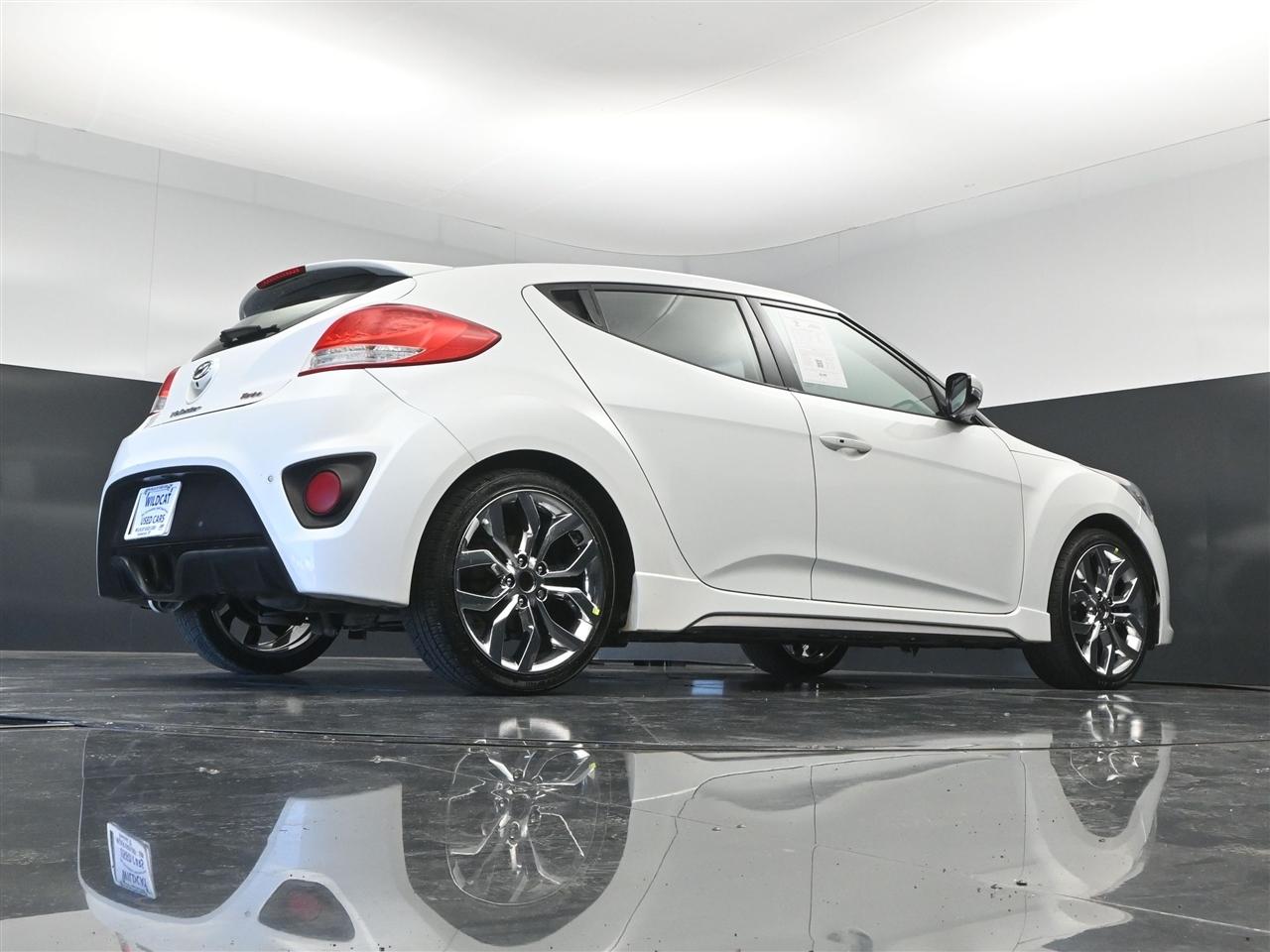 Hyundai Veloster Turbo 6MT 2015