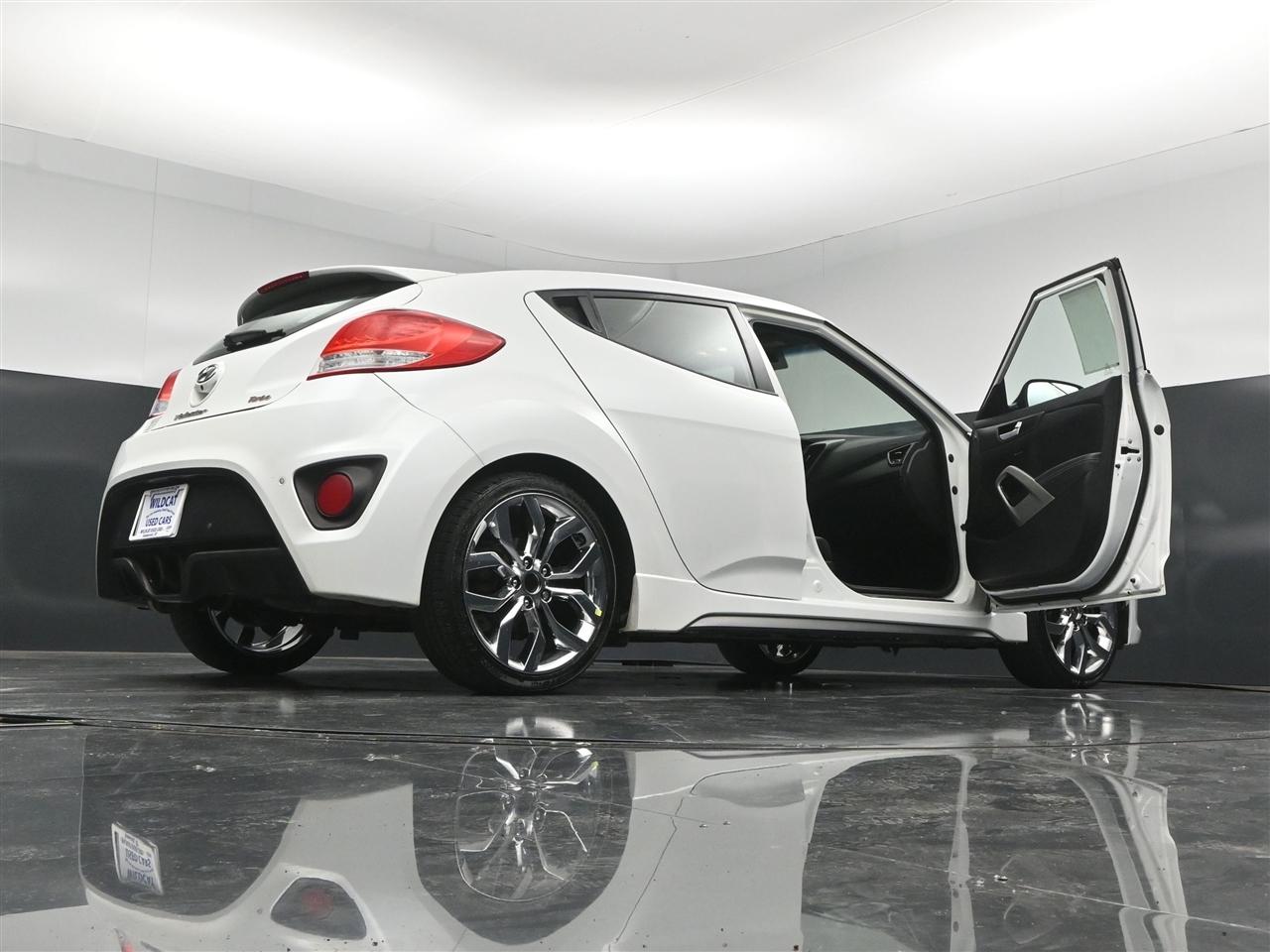 Hyundai Veloster Turbo 6MT 2015