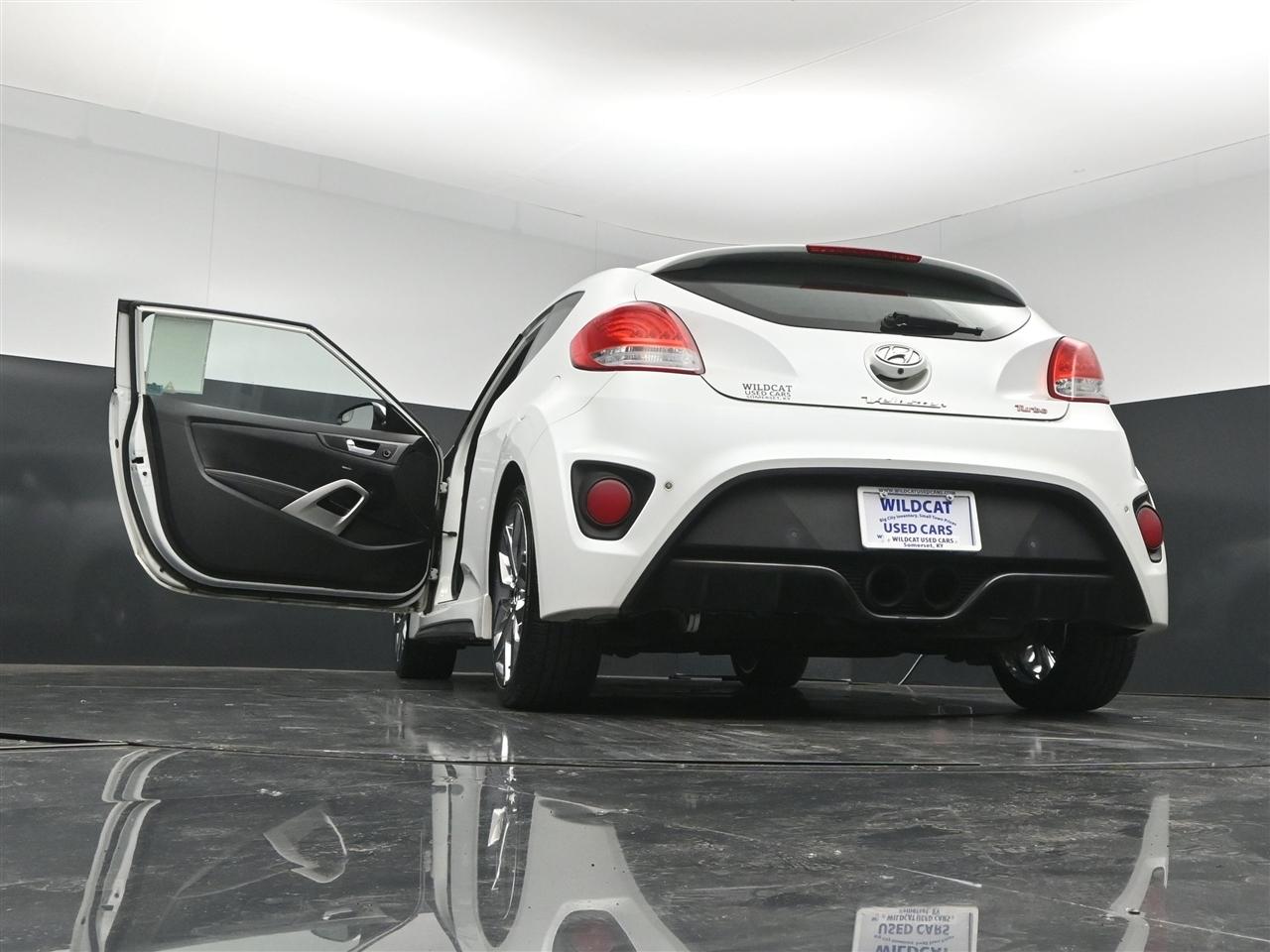Hyundai Veloster Turbo 6MT 2015