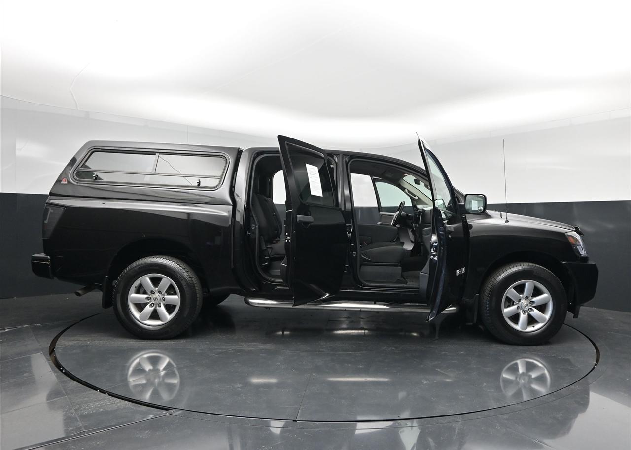 Nissan Titan S Crew Cab 4WD 2014