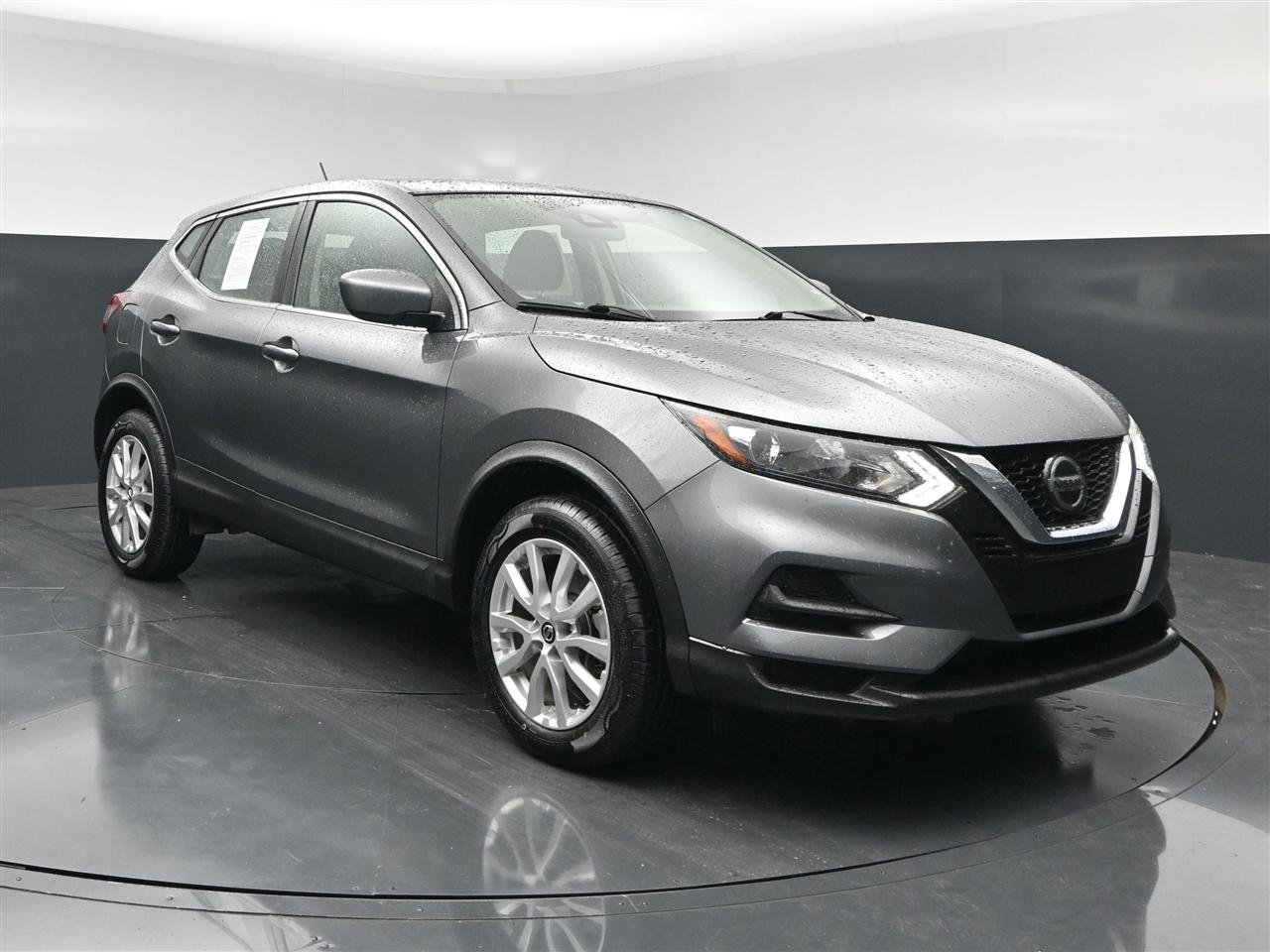 Nissan Rogue Sport S 2021