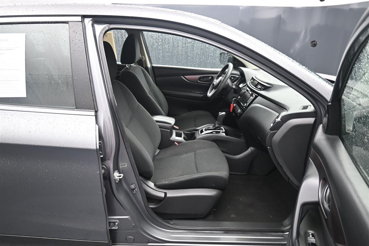 Nissan Rogue Sport S 2021