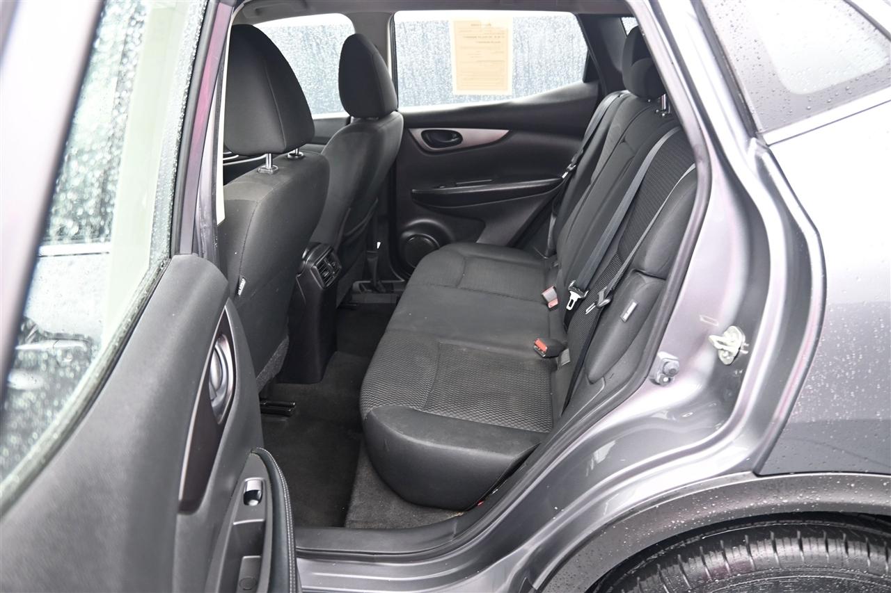 Nissan Rogue Sport S 2021
