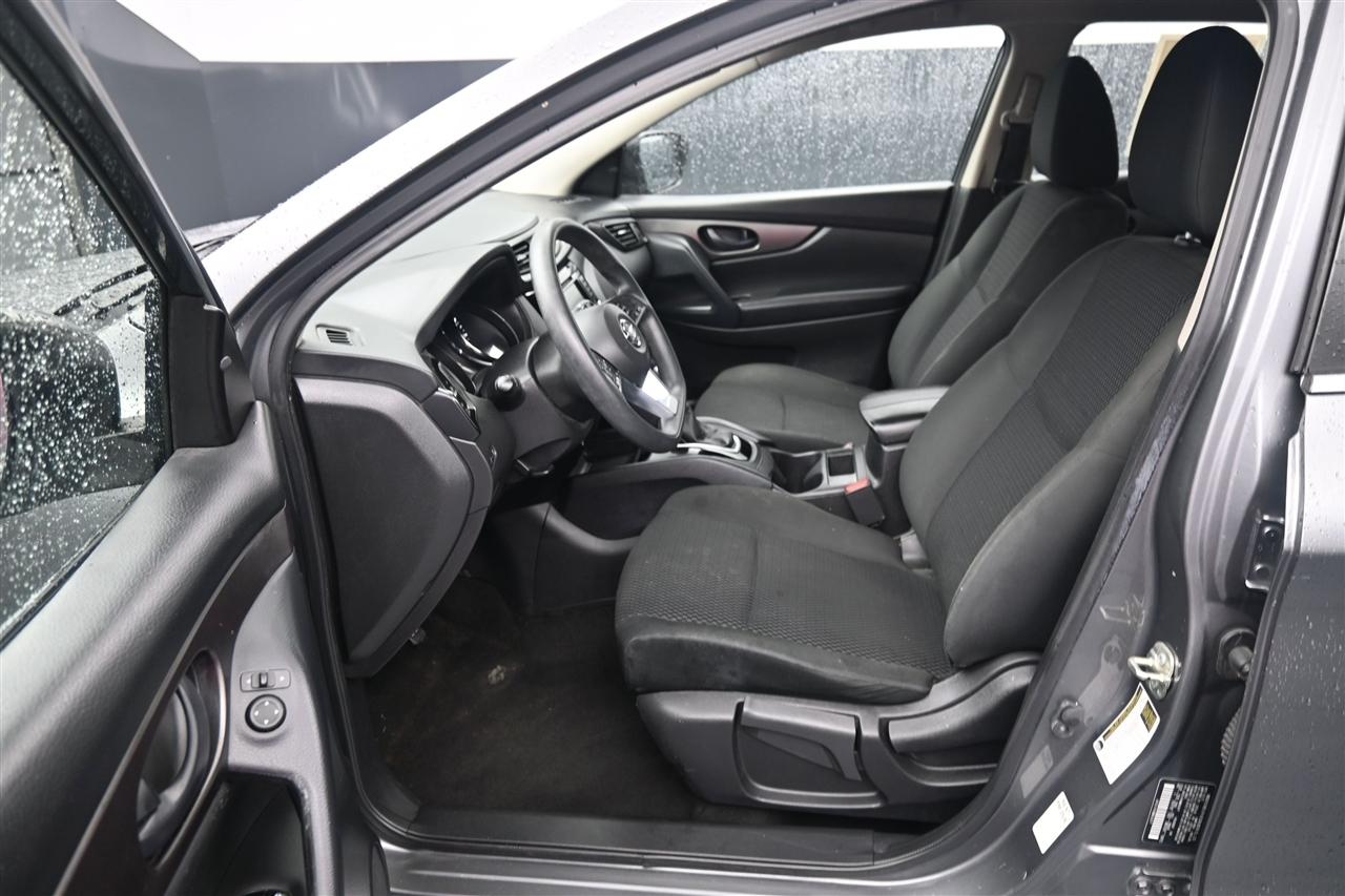 Nissan Rogue Sport S 2021