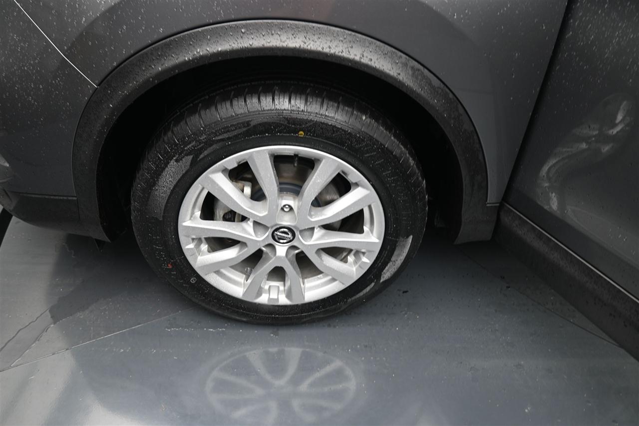 Nissan Rogue Sport S 2021