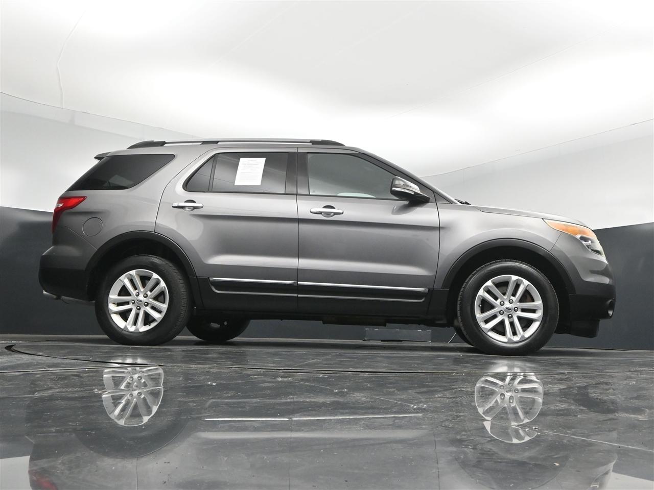 Ford Explorer XLT 4WD 2014