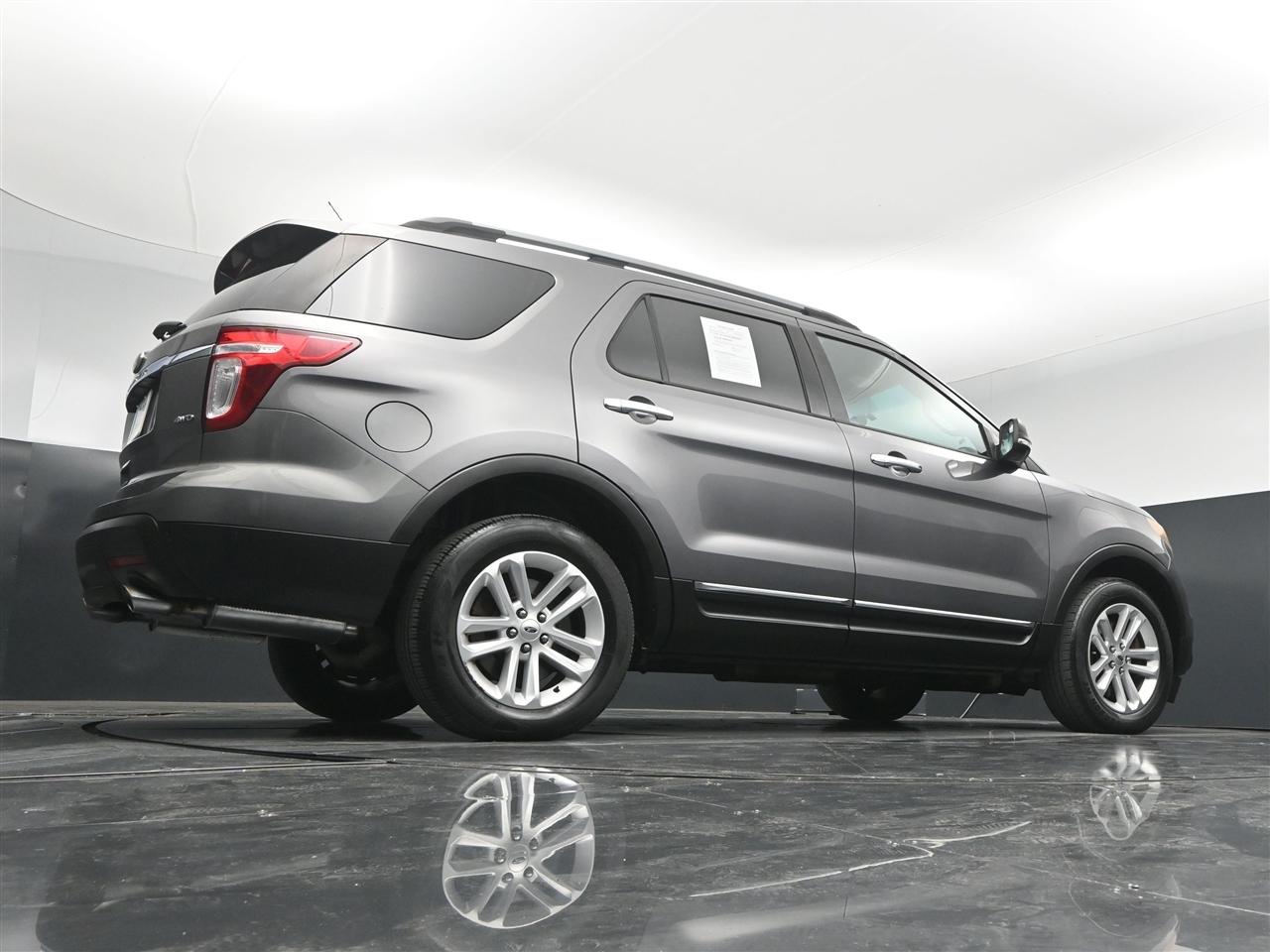 Ford Explorer XLT 4WD 2014