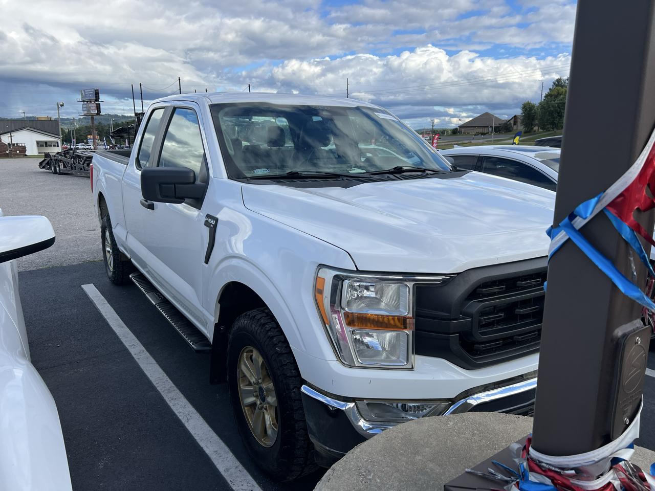 2021 Ford F-150 XL SuperCab 8-ft. Bed 4WD