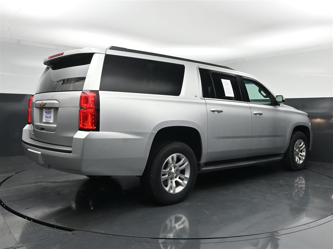 Chevrolet Suburban LT 4WD 2018