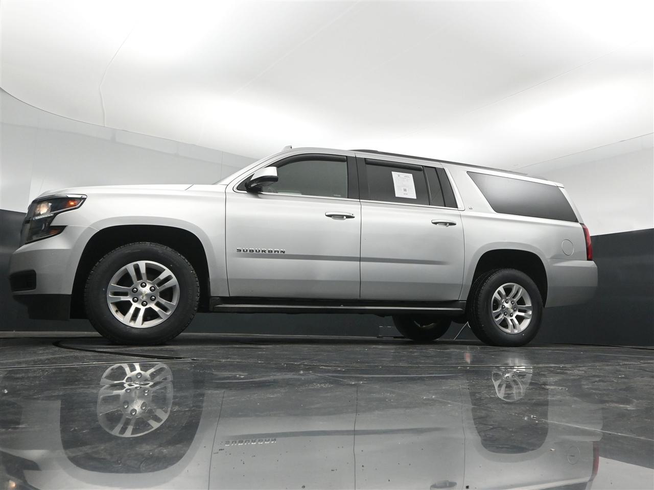 Chevrolet Suburban LT 4WD 2018