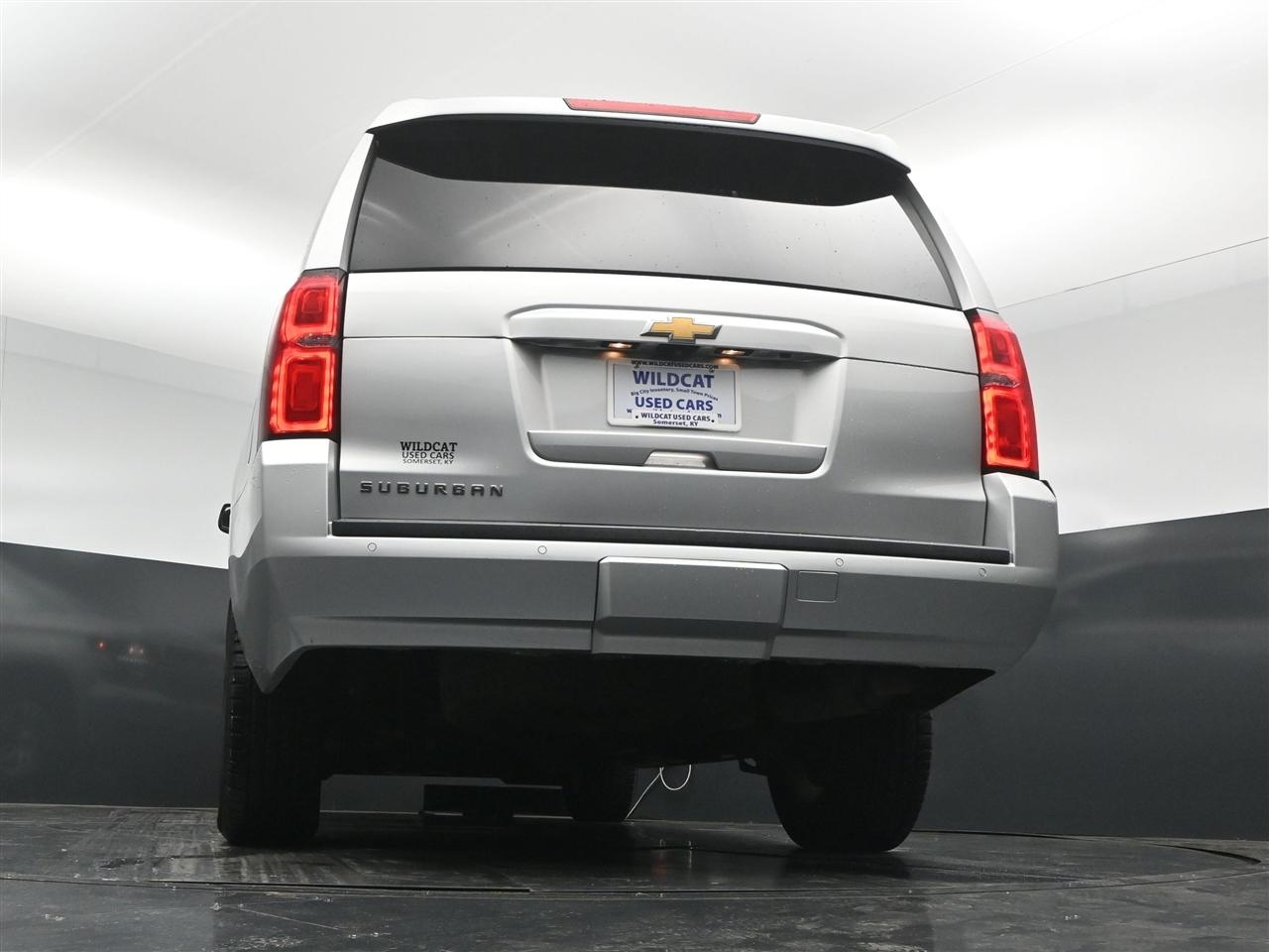 Chevrolet Suburban LT 4WD 2018