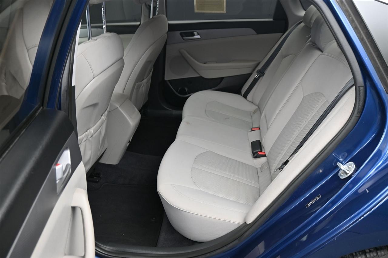 Hyundai Sonata SE 2016