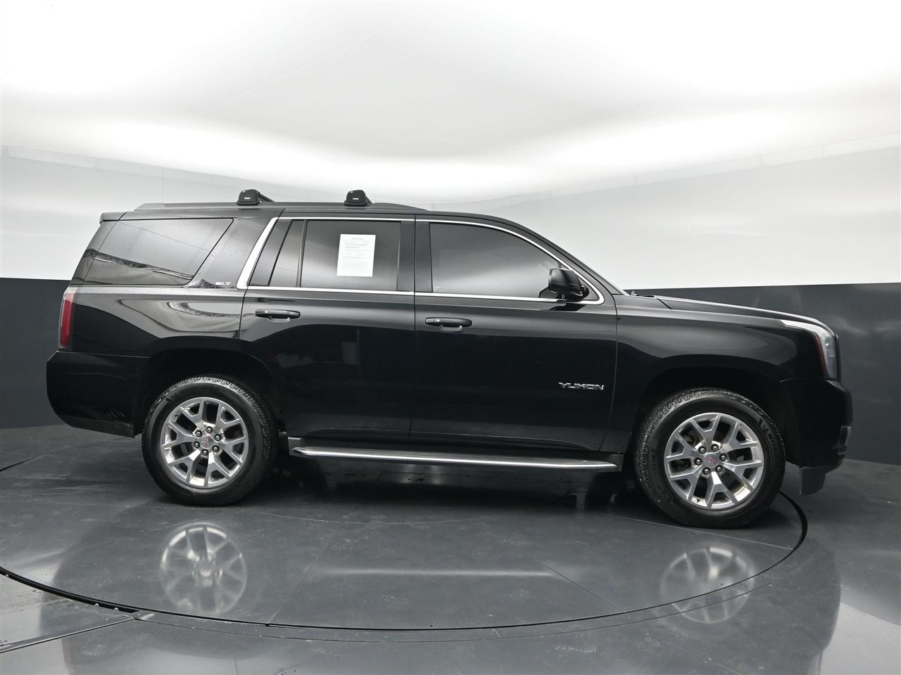 GMC Yukon SLT 4WD 2017