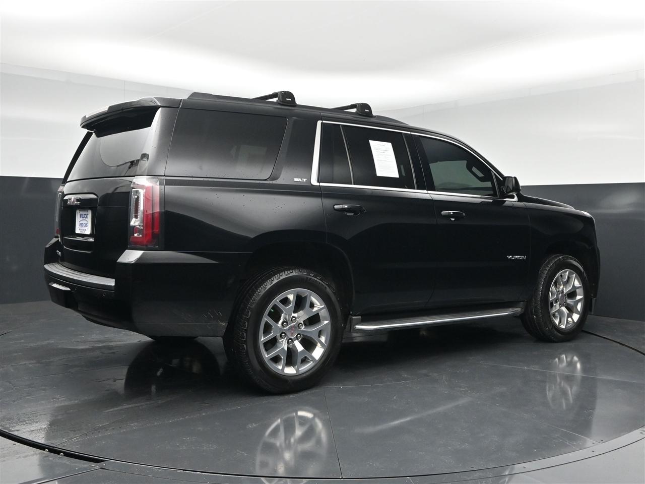 GMC Yukon SLT 4WD 2017