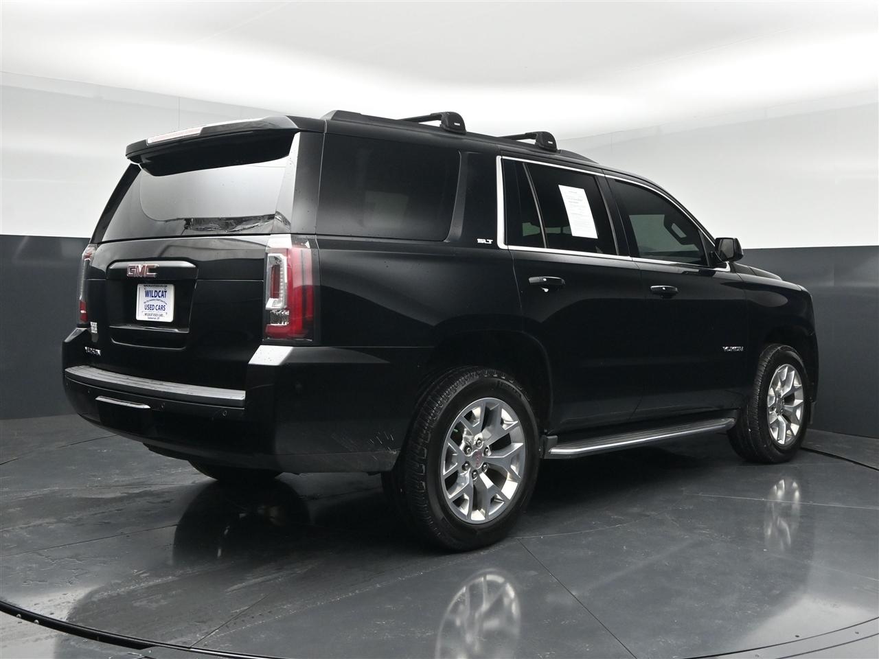 GMC Yukon SLT 4WD 2017