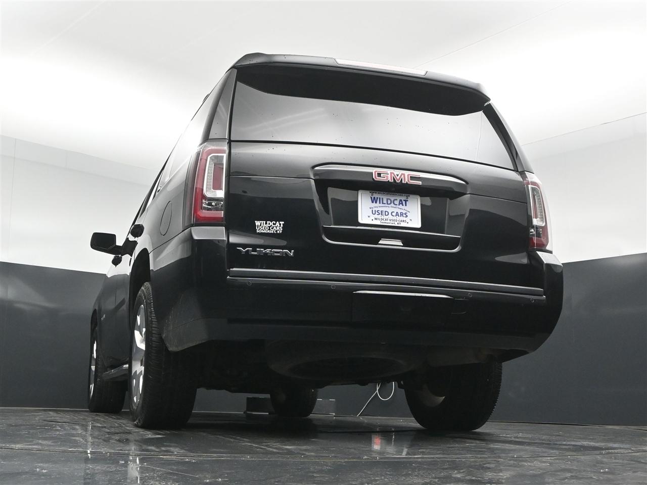 GMC Yukon SLT 4WD 2017