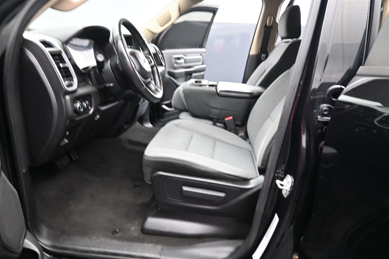 RAM 1500 Big Horn Quad Cab 4WD 2019