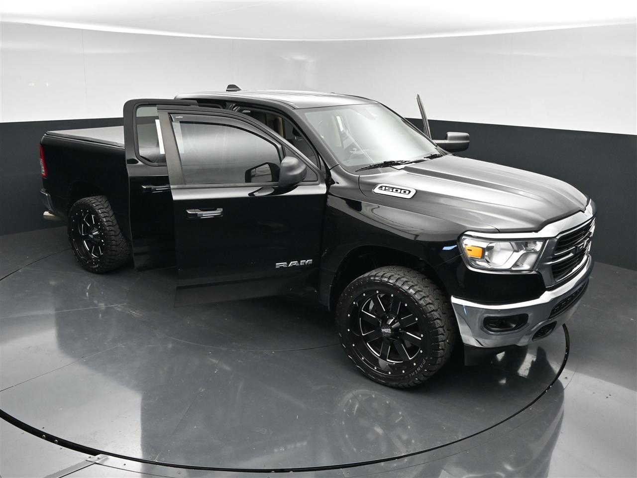 RAM 1500 Big Horn Quad Cab 4WD 2019