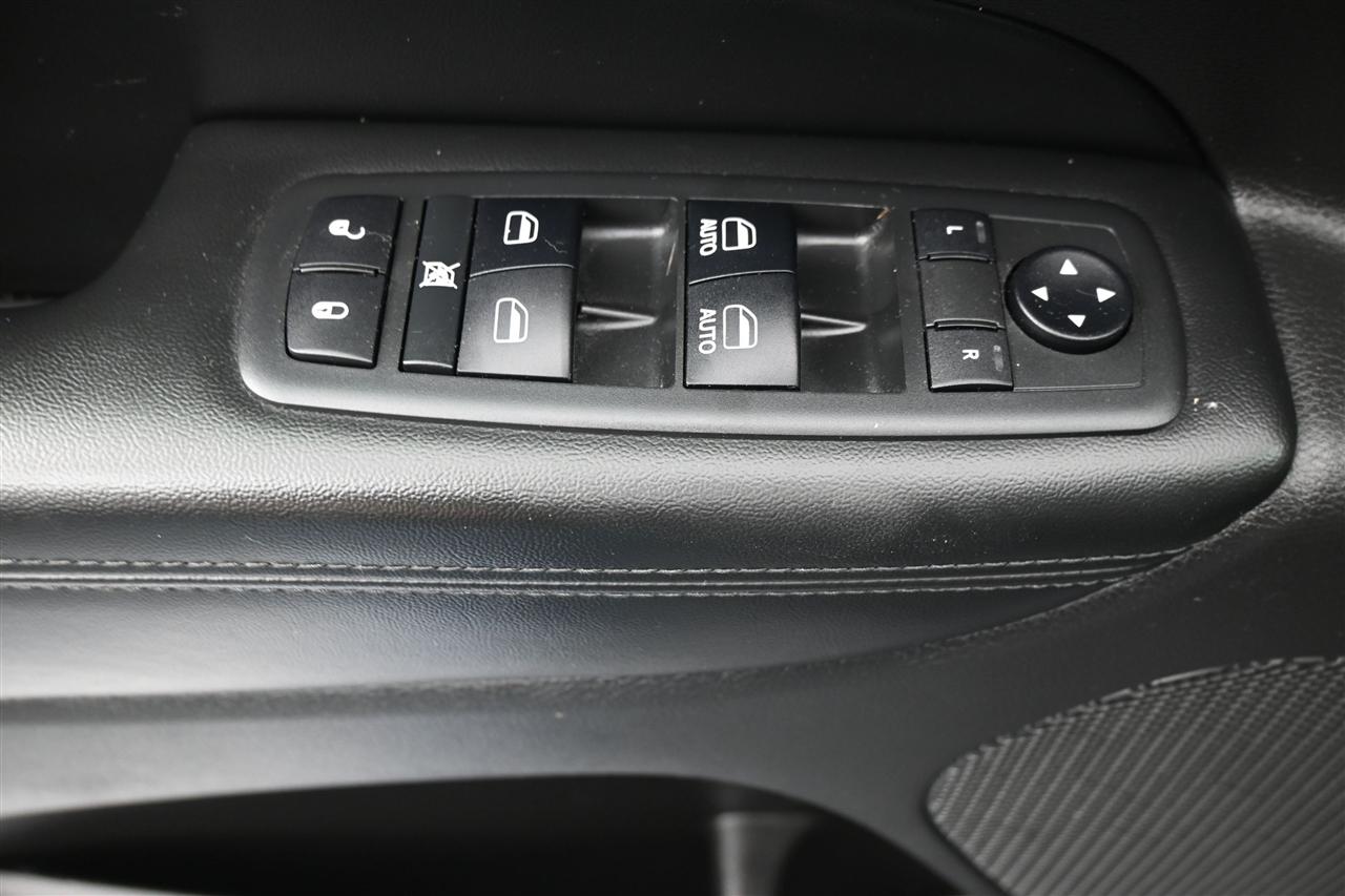 Jeep Grand Cherokee Laredo 4WD 2018