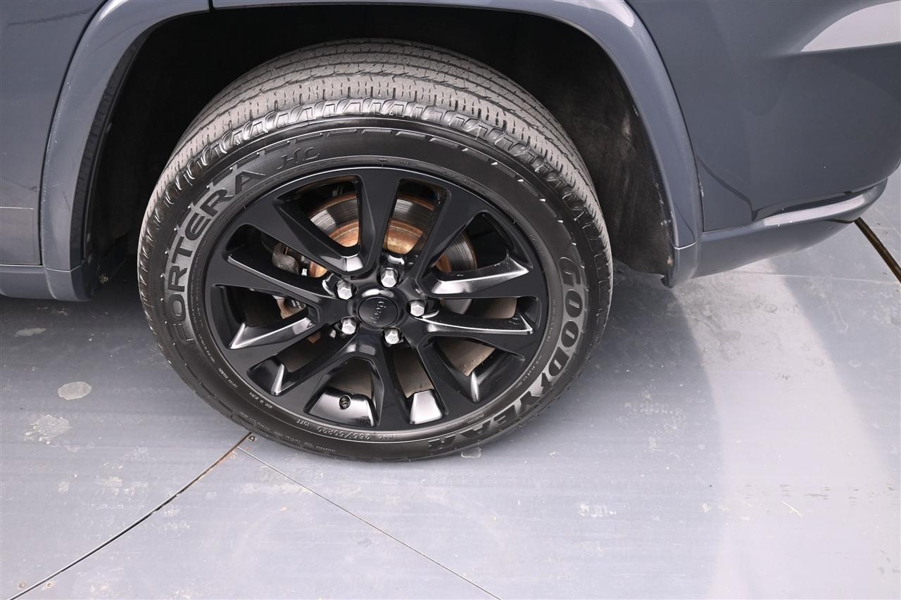Jeep Grand Cherokee Laredo 4WD 2018