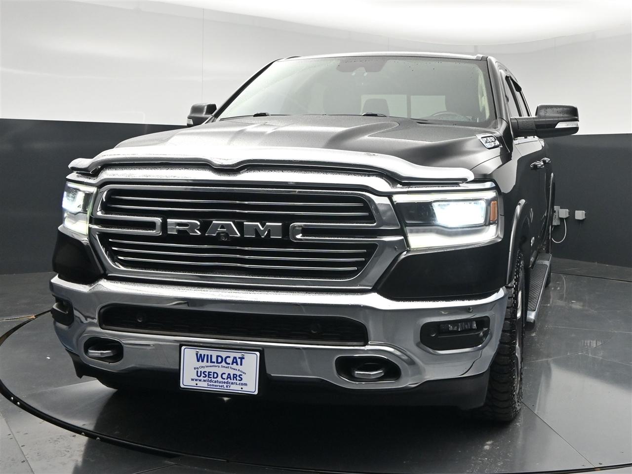 RAM 1500 Laramie Crew Cab SWB 4WD 2020