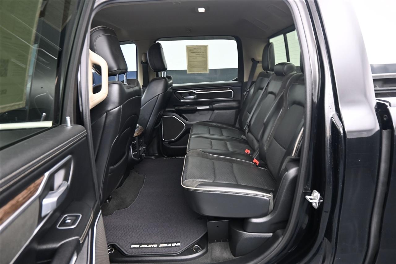 RAM 1500 Laramie Crew Cab SWB 4WD 2020