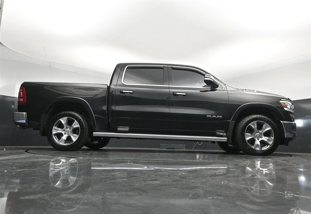 RAM 1500 Laramie Crew Cab SWB 4WD 2020