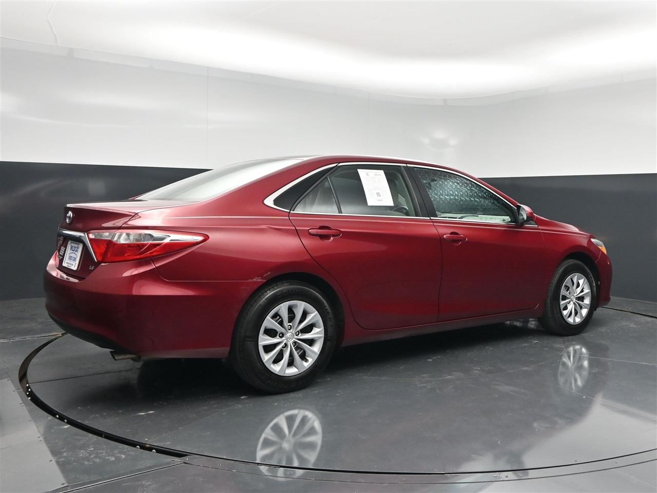 Toyota Camry LE 2017