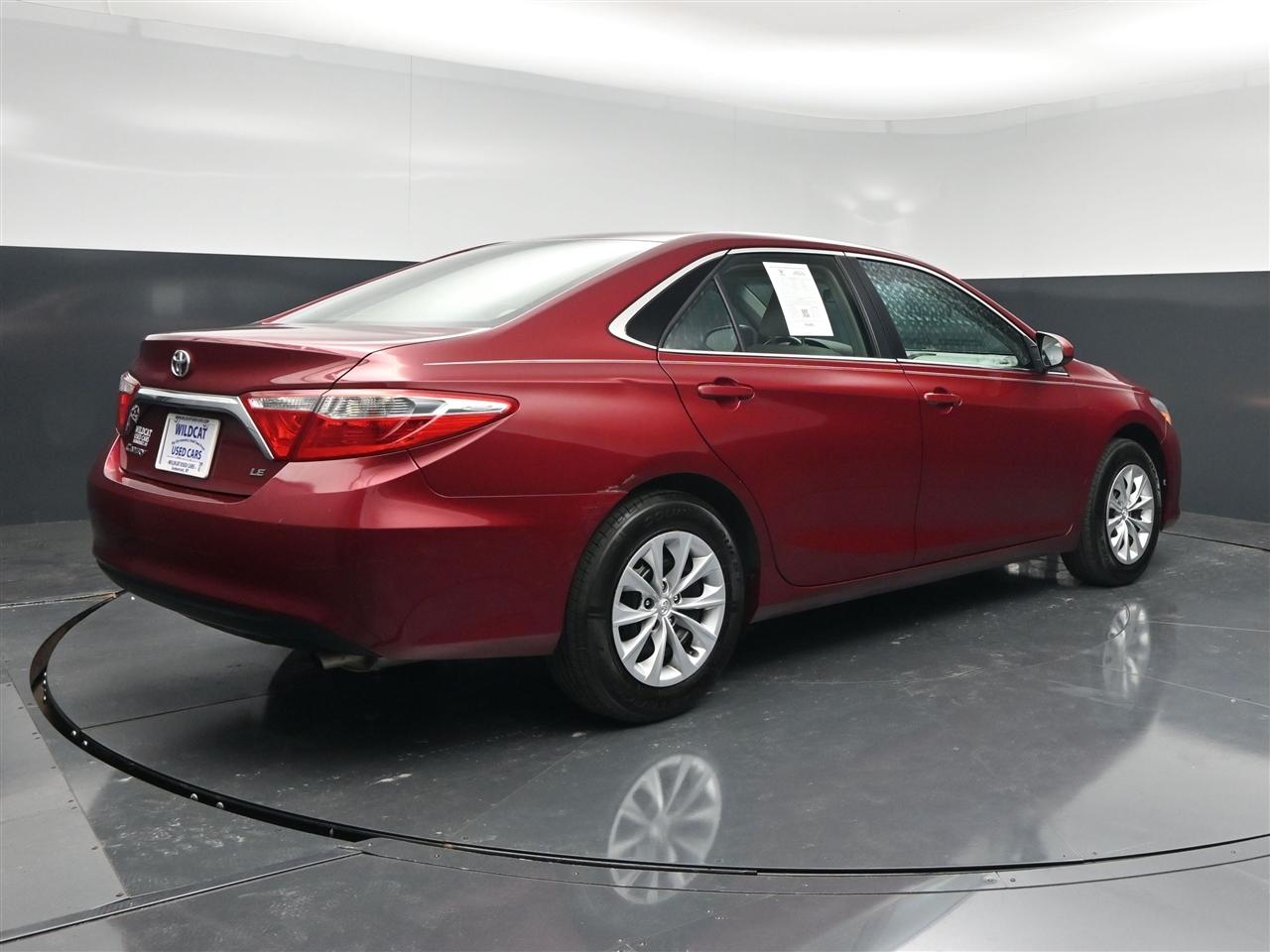 Toyota Camry LE 2017