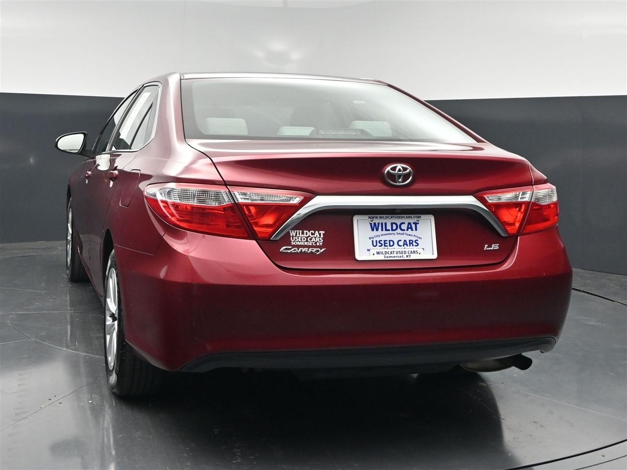 Toyota Camry LE 2017