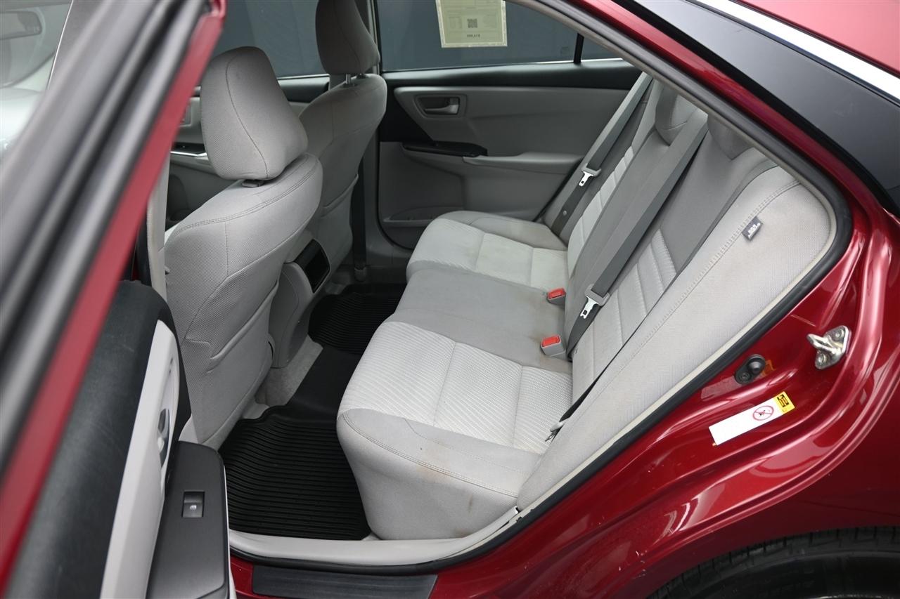 Toyota Camry LE 2017