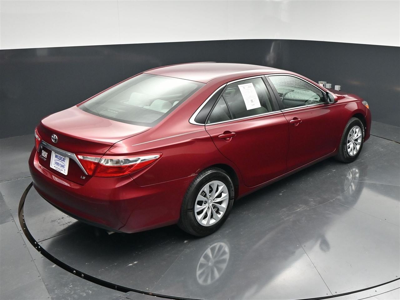 Toyota Camry LE 2017