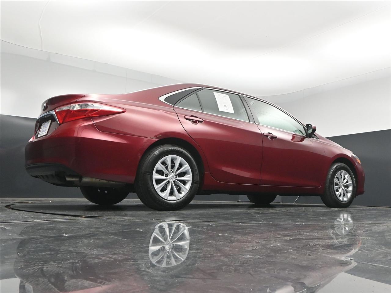 Toyota Camry LE 2017