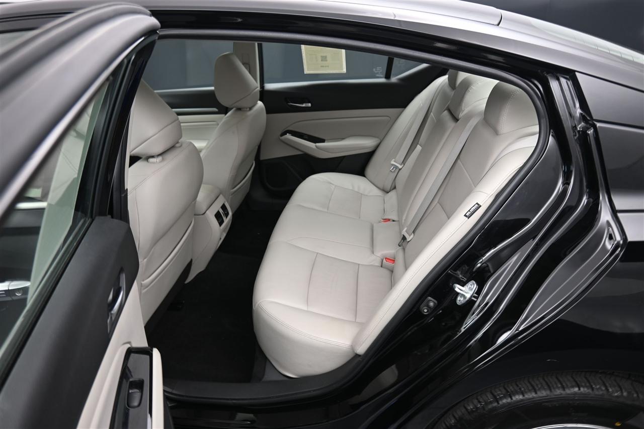 Nissan Altima 2.5 SL AWD 2020