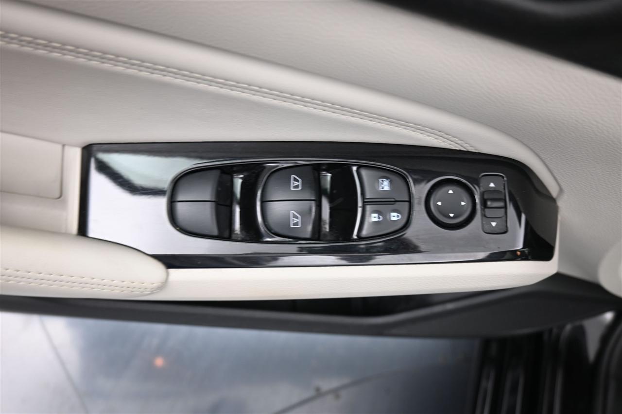 Nissan Altima 2.5 SL AWD 2020